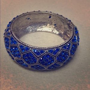 Blue crystal stone bracelet